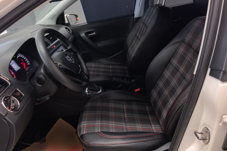 Volkswagen Polo 2018 #15 Volkswagen Polo 2018 car image #15