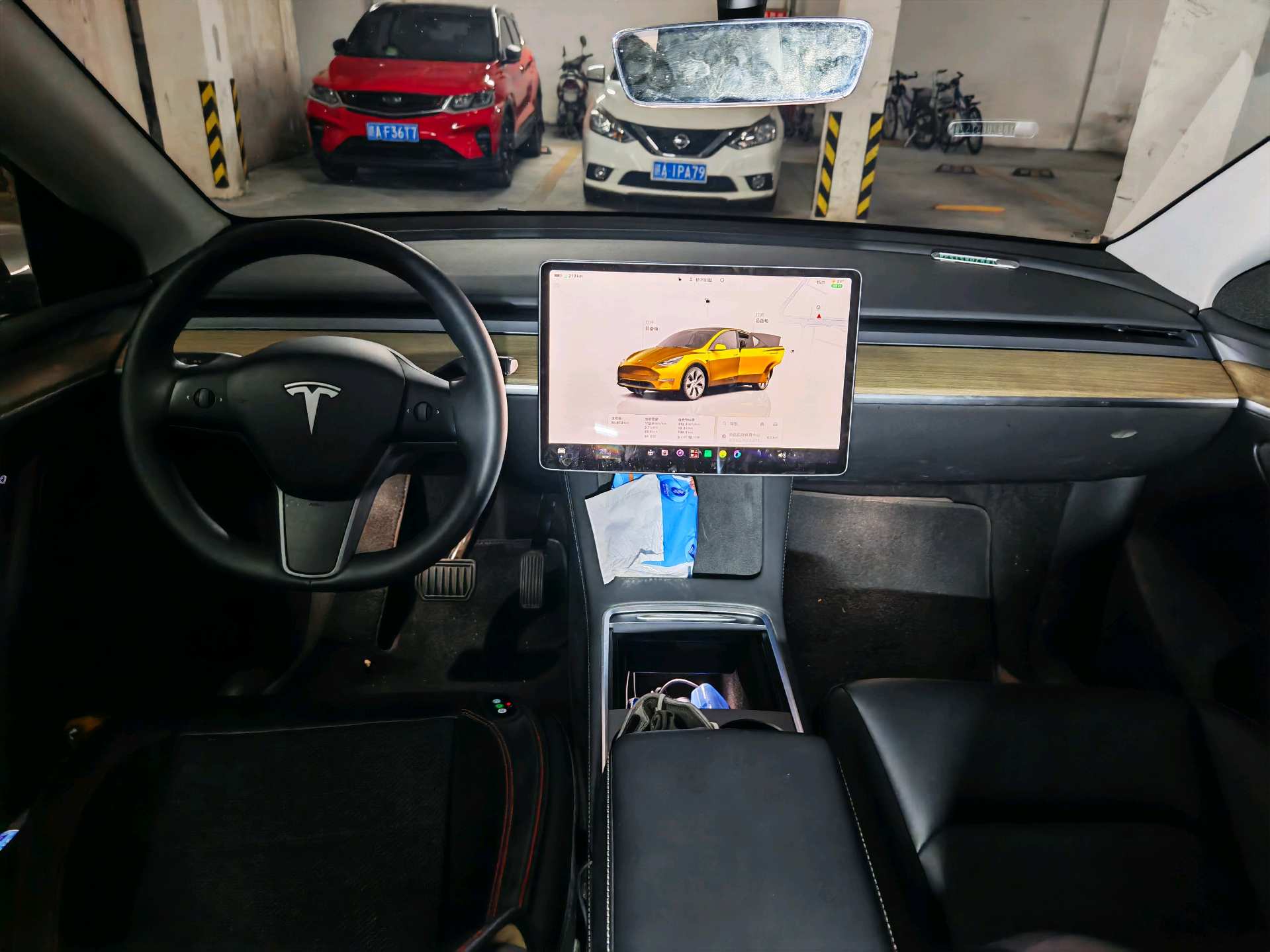 Tesla Model Y 2023 #3 Tesla Model Y 2023 car image #3
