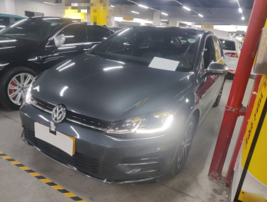 Volkswagen Golf 2020 Volkswagen Golf 2020 car image