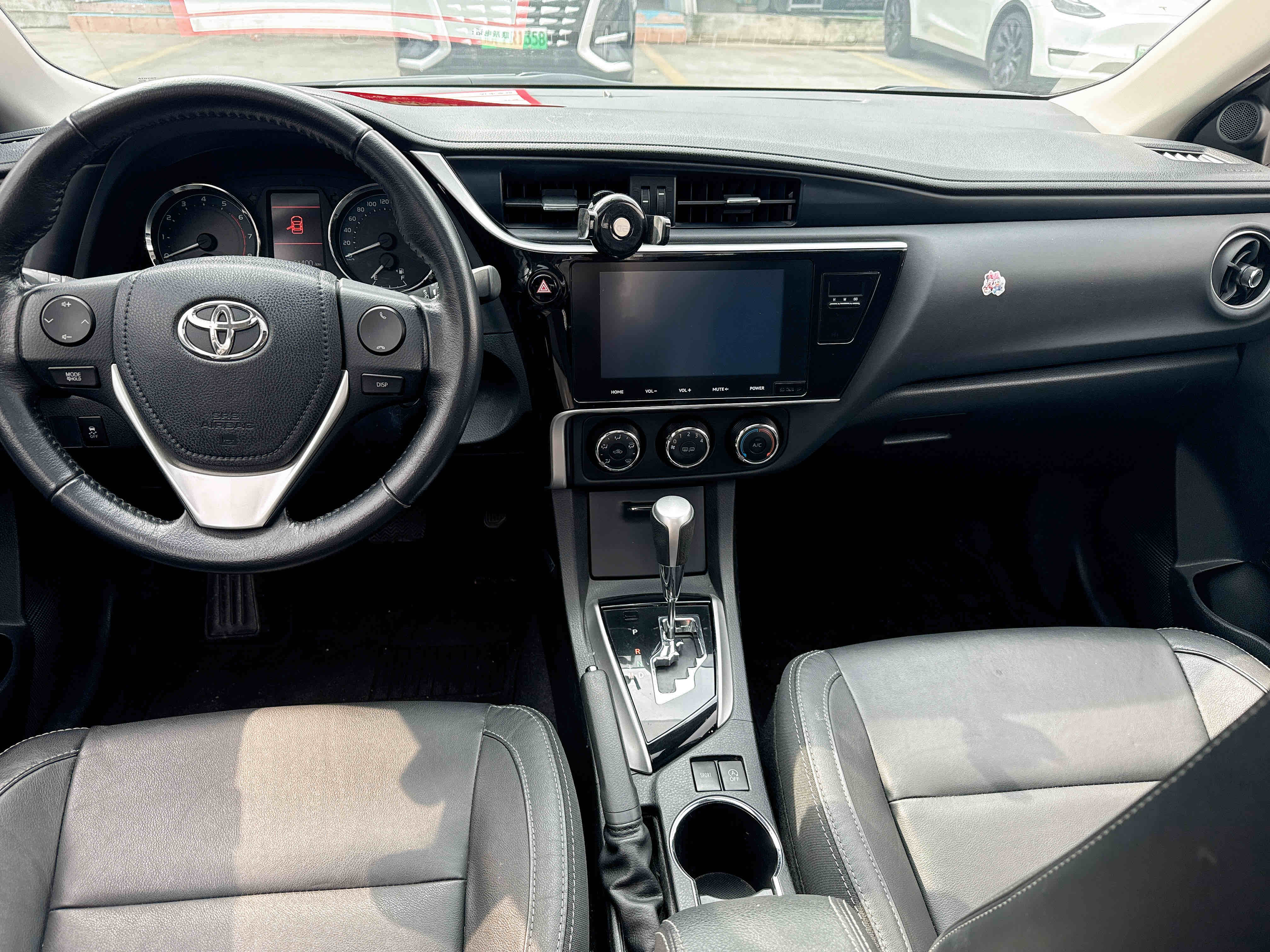Toyota Corolla 2018 #11 Toyota Corolla 2018 car image #11