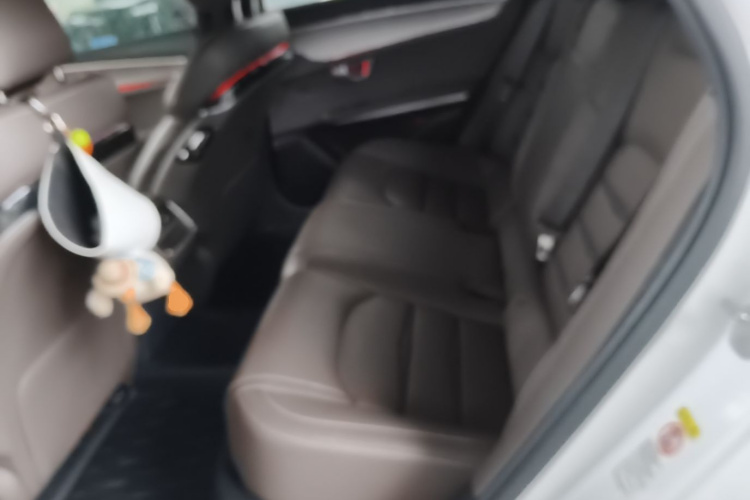 BYD Han 2021 car image #17