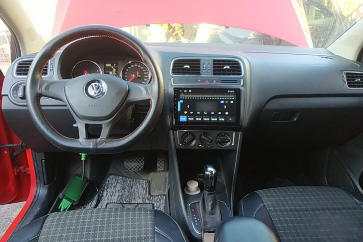 Volkswagen Polo 2015 #10 Volkswagen Polo 2015 immagine di auto #10