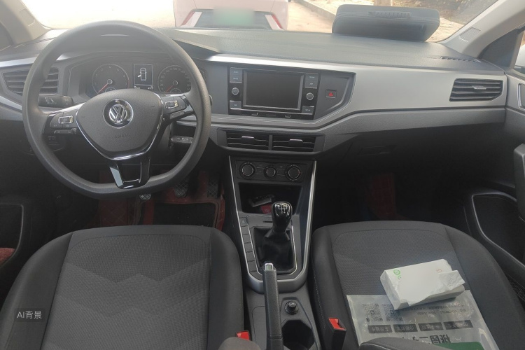 Volkswagen Polo 2019 car image #11