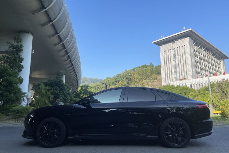 BYD Han 2020 #3 BYD Han 2020 car image #3