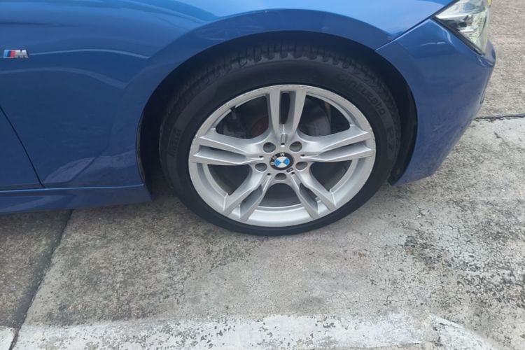 BMW 3 Series 2017 #9 BMW 3 Series 2017 car image #9