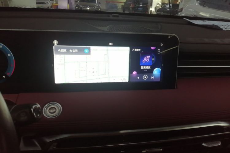Jetour X70 PLUS 2023 car image #13