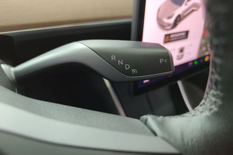 Tesla Model 3 2020 #14 Tesla Model 3 2020 car image #14