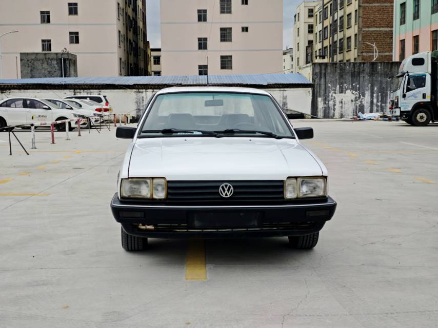 Volkswagen Santana Classic 2010 #2 Volkswagen Santana Classic 2010 car image #2