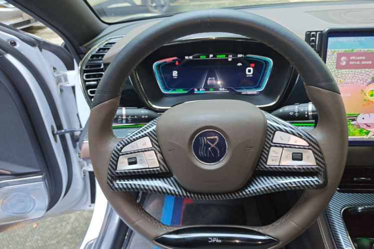 BYD Han 2022 car image #15