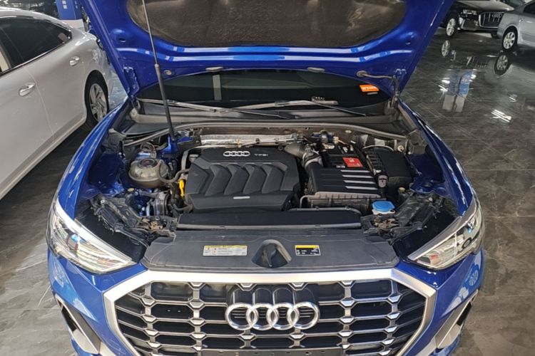 Audi Q3 2019 #22 Audi Q3 2019 car image #22
