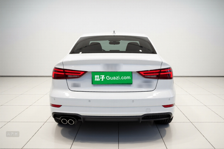 Audi A3 2019 car image #6
