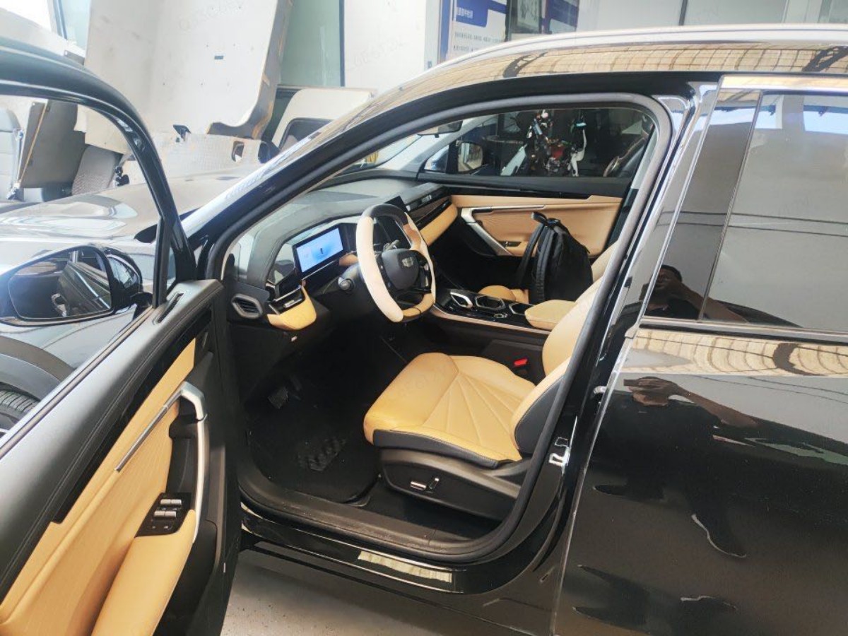GEELY Boyue L 2023 car image #7