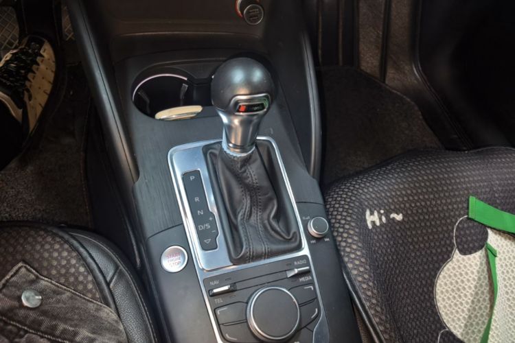 Audi A3 2016 car image #14