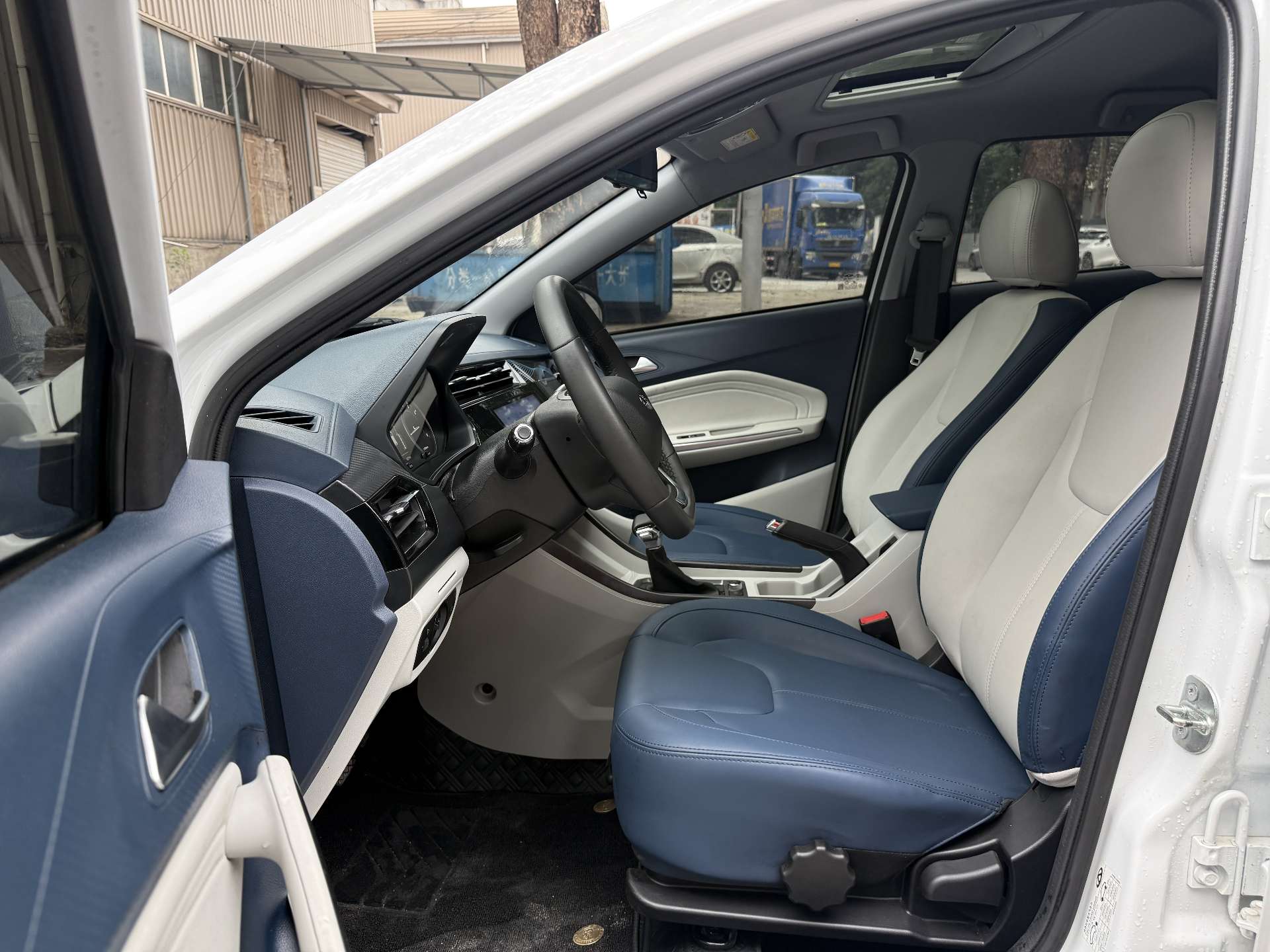 Chery Tiggo 3x 2023 #4 Chery Tiggo 3x 2023 imagen de coche #4