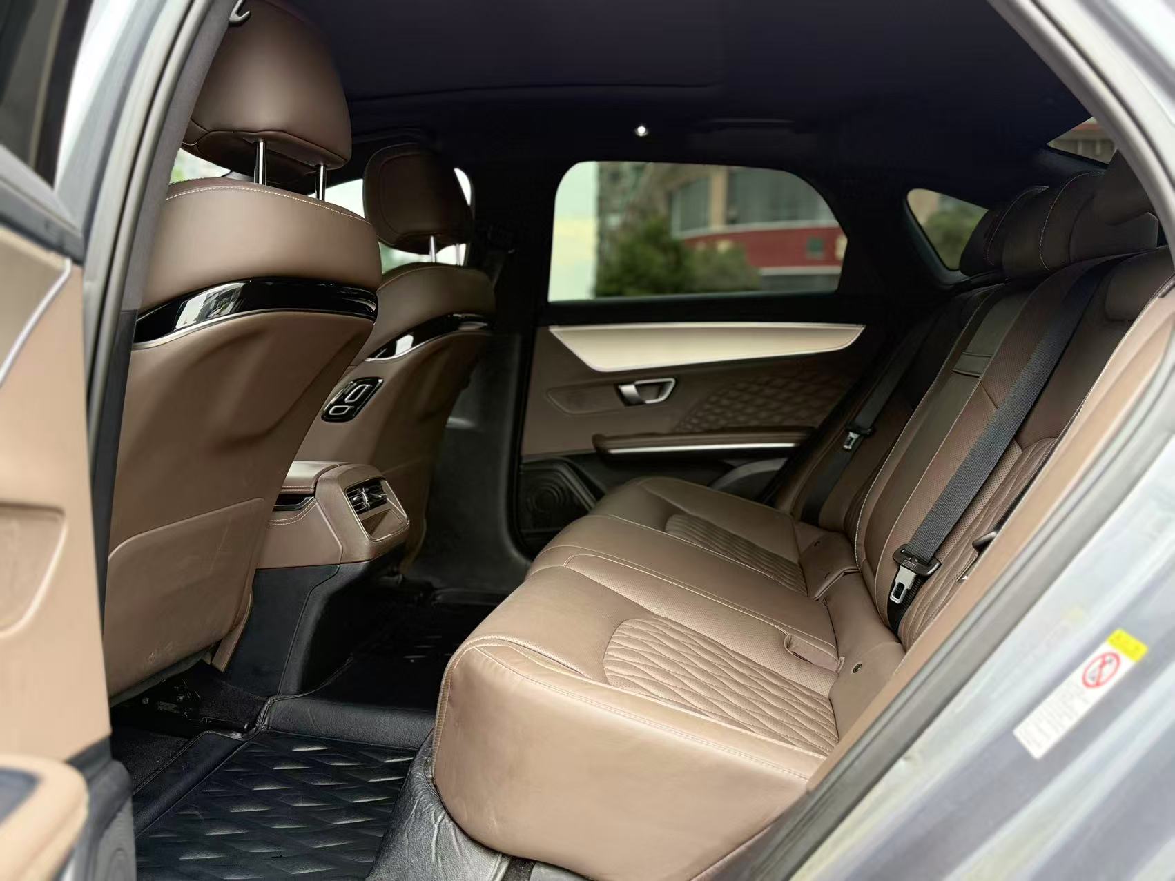 BYD Han 2023 imagem de carro #6