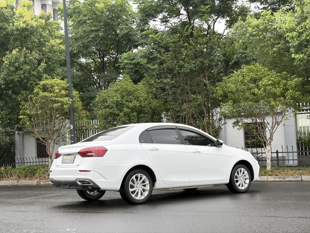 GEELY Emgrand 2021 #6 GEELY Emgrand 2021 car image #6