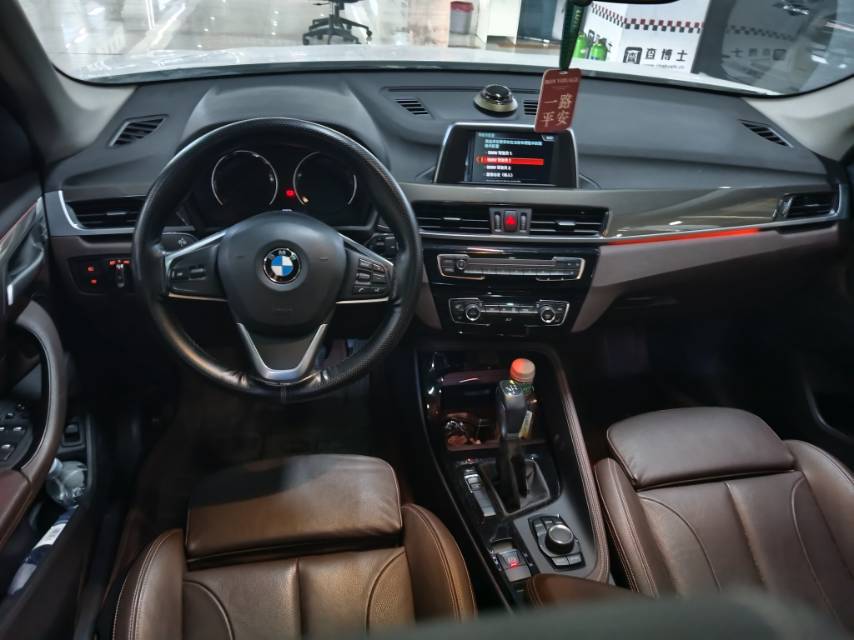 BMW X1 2019 #3 BMW X1 2019 car image #3