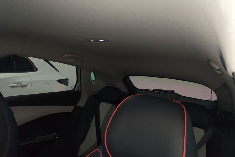 BYD Yuan Plus 2023 immagine di auto #18