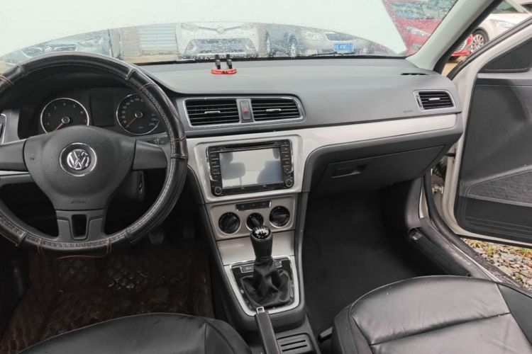 Volkswagen Lavida 2016 car image #13