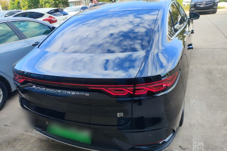BYD Han 2023 image de voiture #6
