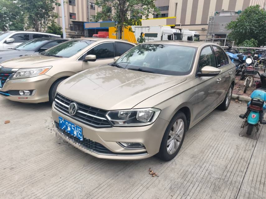Volkswagen Bora 2017 car image 