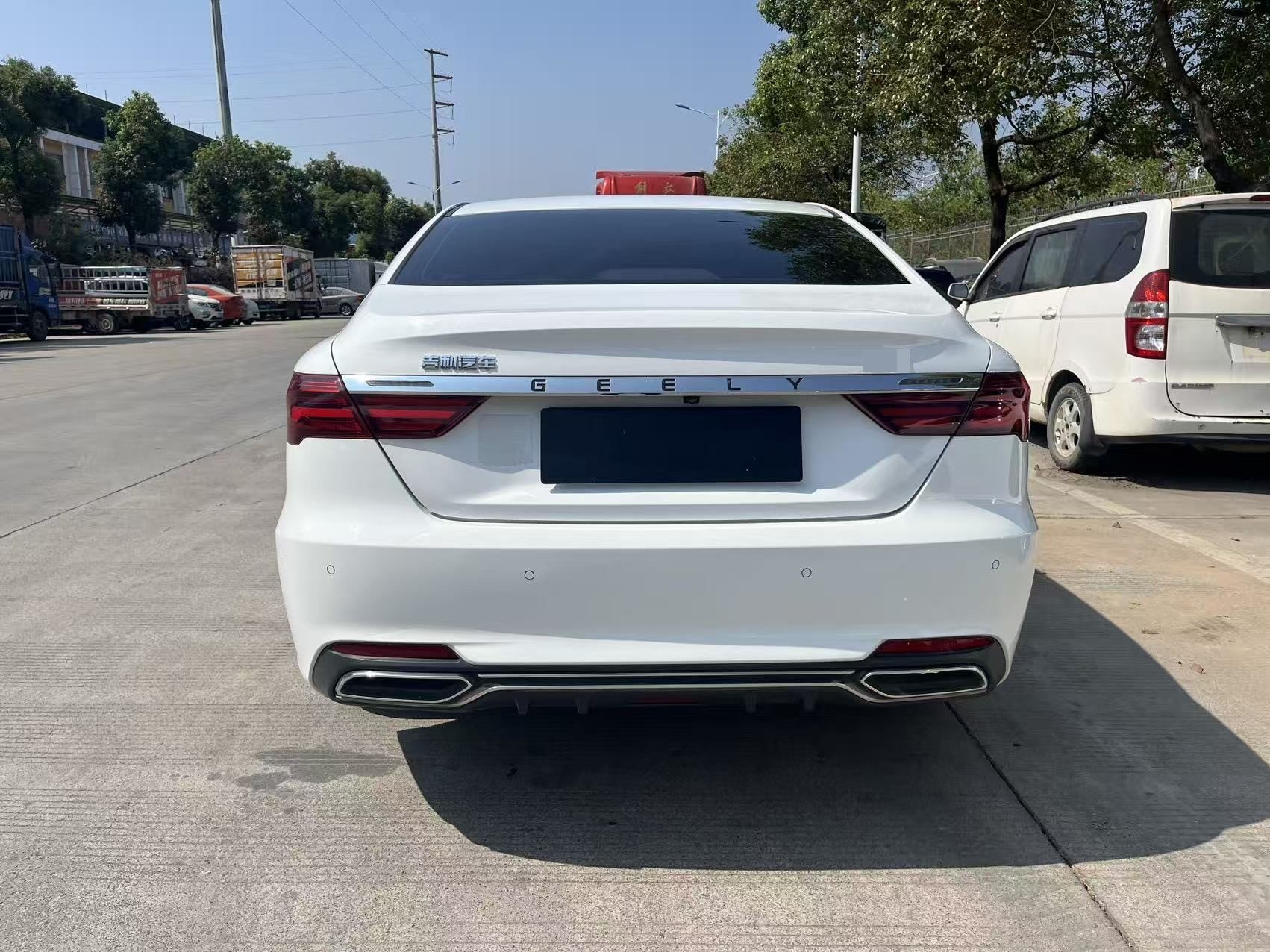 GEELY Binray 2019 car image #8
