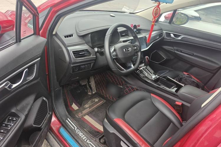GEELY Emgrand GS 2021 صورة سيارة #13