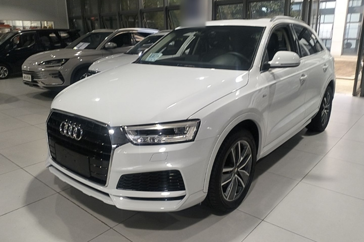 Audi Q3 2019 #2 Audi Q3 2019 car image #2