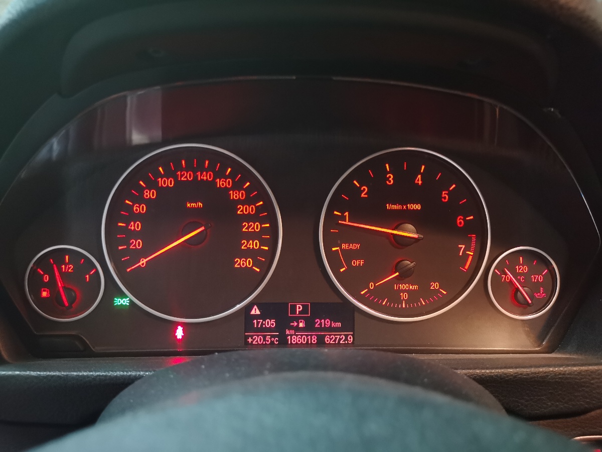 BMW 3 Series 2016 #7 BMW 3 Series 2016 car image #7