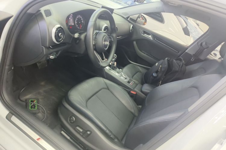 Audi A3 2018 image de voiture #23