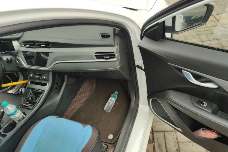 GEELY Emgrand 2021 immagine di auto #21