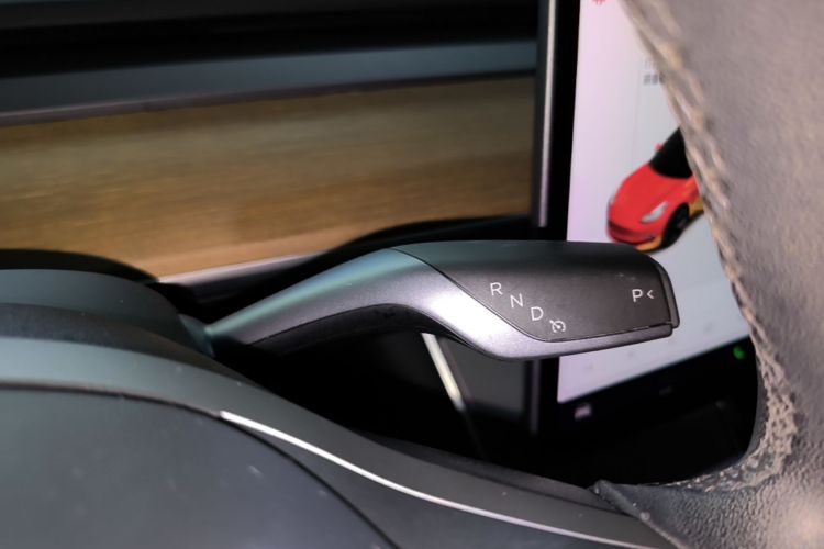 Tesla Model 3 2020 #14 Tesla Model 3 2020 car image #14