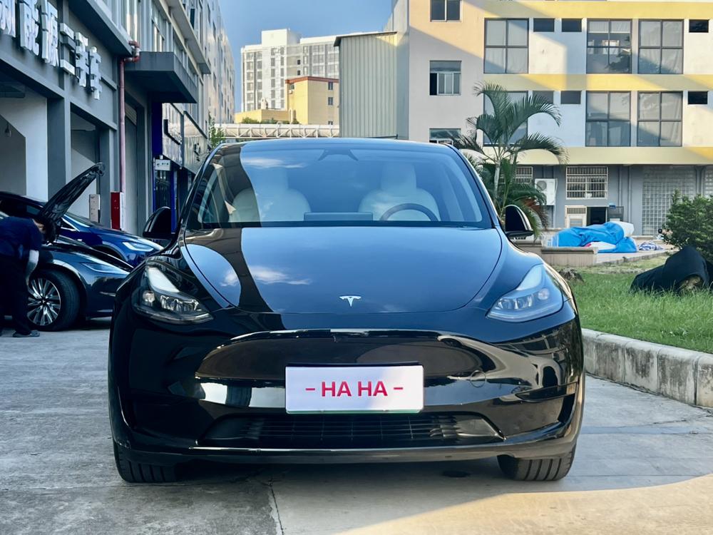 Tesla Model Y 2024 #2 Tesla Model Y 2024 immagine di auto #2