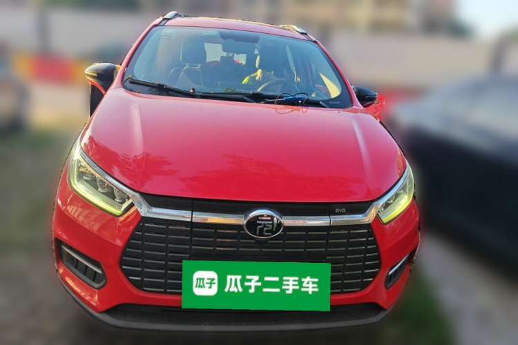 BYD Yuan New Energy 2019 car image #3