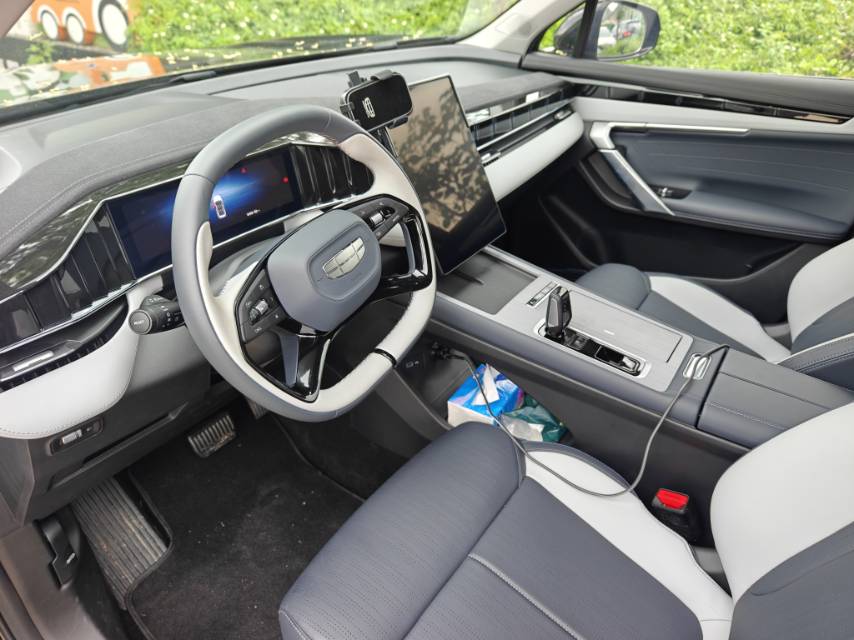 GEELY Boyue L 2024 #5 GEELY Boyue L 2024 car image #5