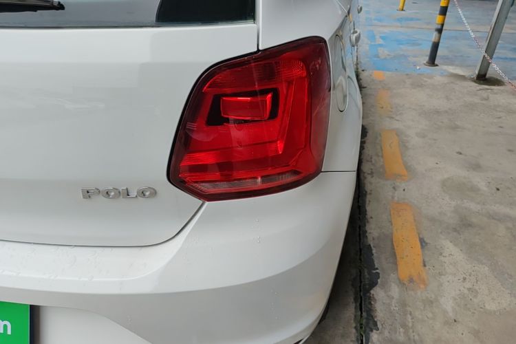 Volkswagen Polo 2017 #8 Volkswagen Polo 2017 car image #8