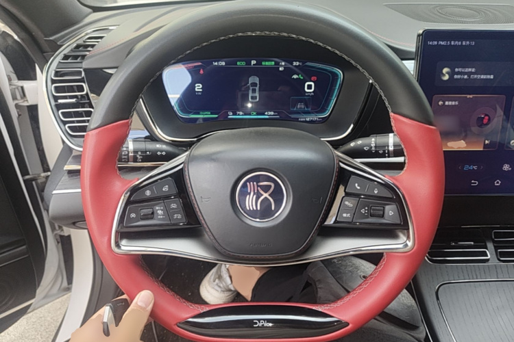 BYD Han 2021 car image #11