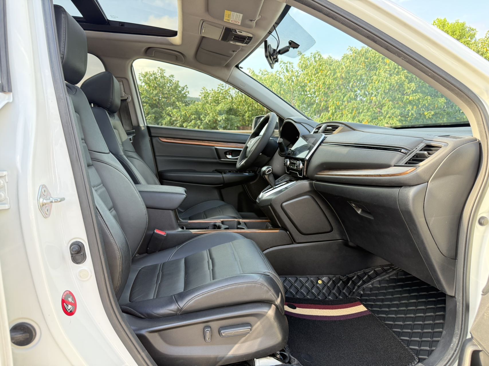Honda CR-V 2019 car image #11