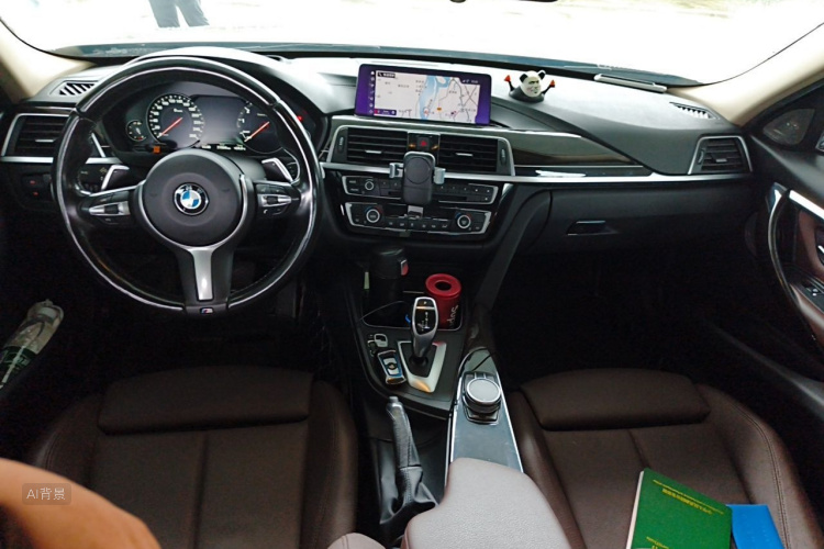 BMW 3 Series 2018 car image #11
