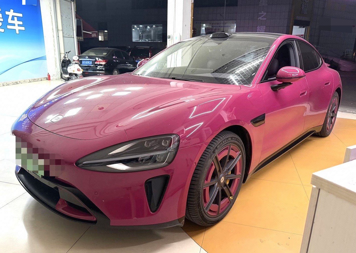 MI SU7 2025 car image 