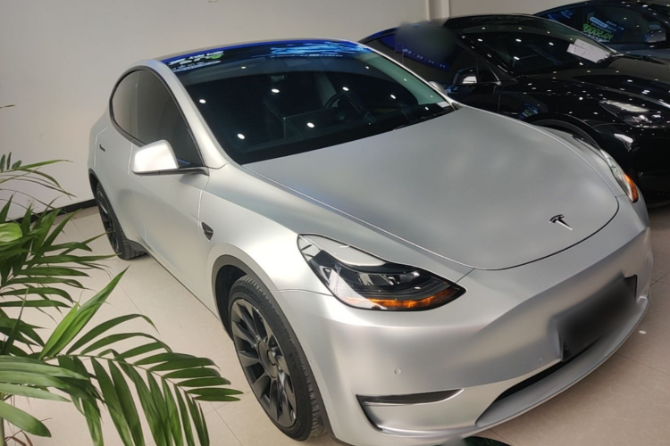 Tesla Model Y 2022 #4 Tesla Model Y 2022 immagine di auto #4