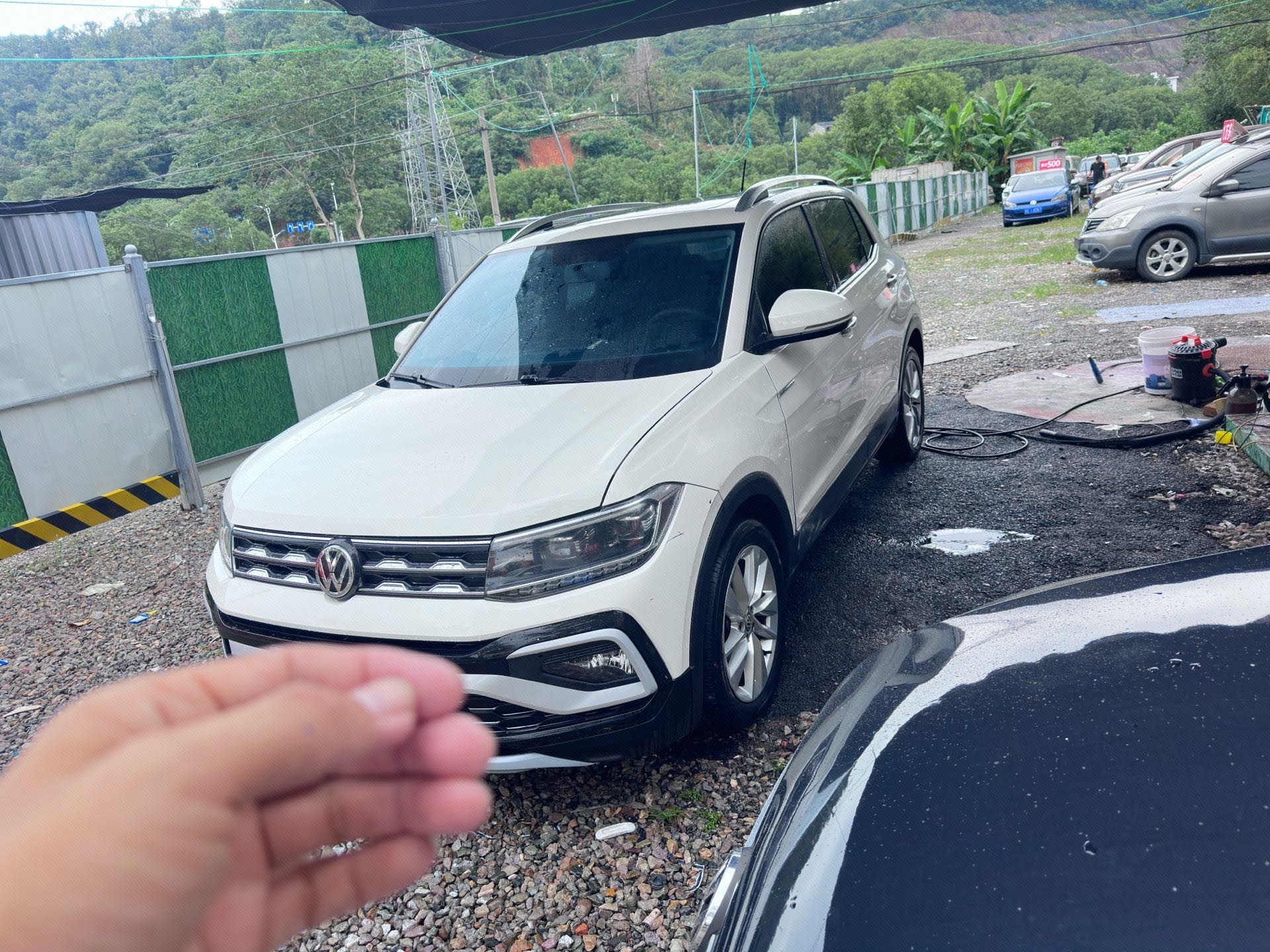 Volkswagen T-Cross 2020 car image 