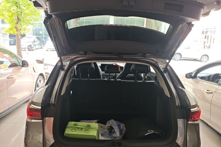 BYD Yuan Plus 2022 immagine di auto #19