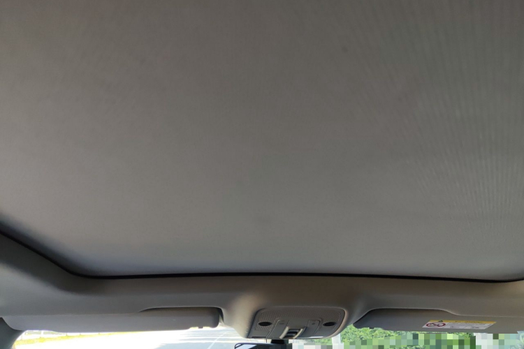 Audi Q3 2019 car image #20