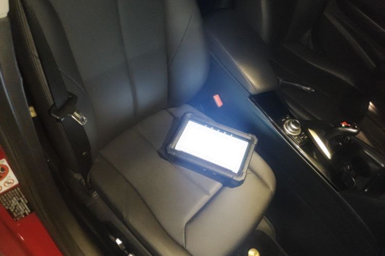 BMW 3 Series 2017 #20 BMW 3 Series 2017 car image #20