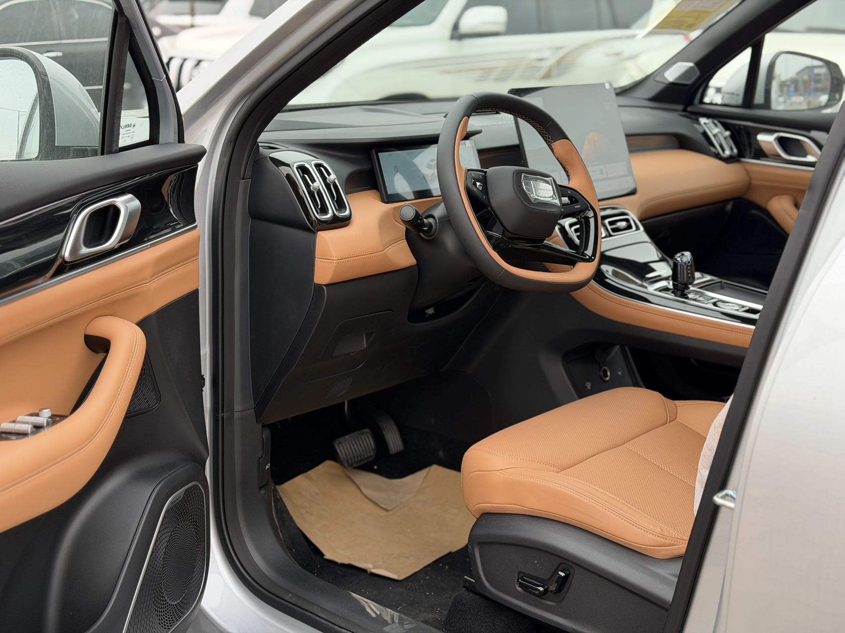 GEELY Boyue L 2026 #9 GEELY Boyue L 2026 immagine di auto #9