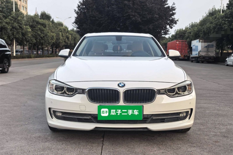 BMW 3 Series 2015 #3 BMW 3 Series 2015 car image #3