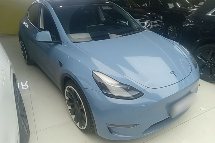 Tesla Model Y 2023 imagem de carro #4