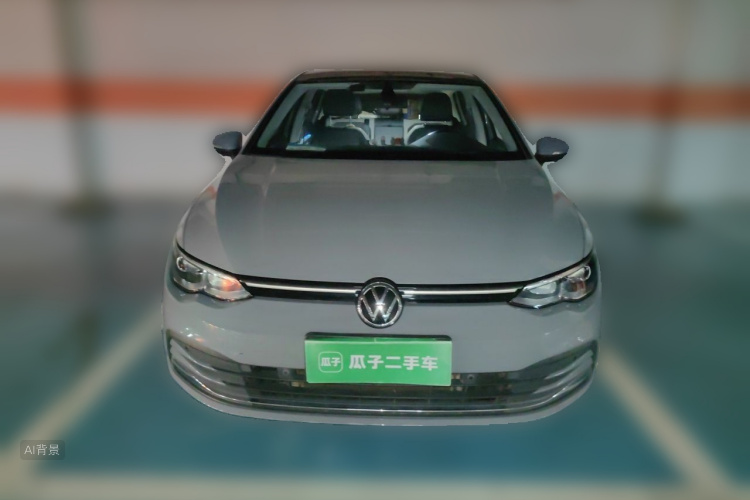 Volkswagen Golf 2021 car image #3