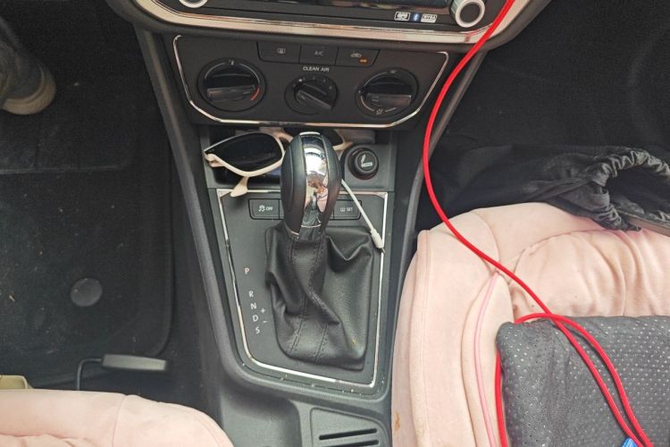 Volkswagen Lavida 2016 car image #14